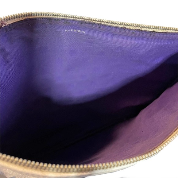 Ela Handbags Large white all over stud pouch - Picture 4 of 4